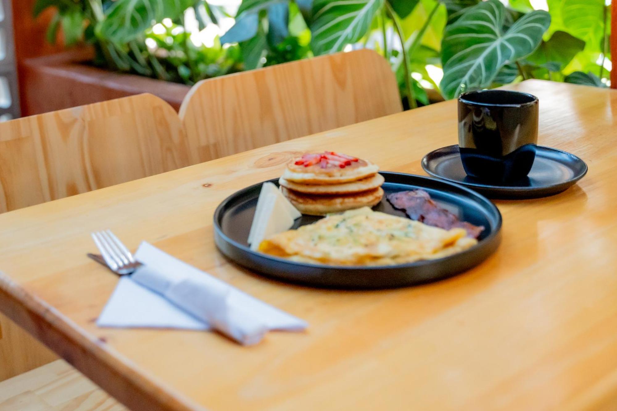 Leviu By Bernalo Hotels Medellin Exterior photo
