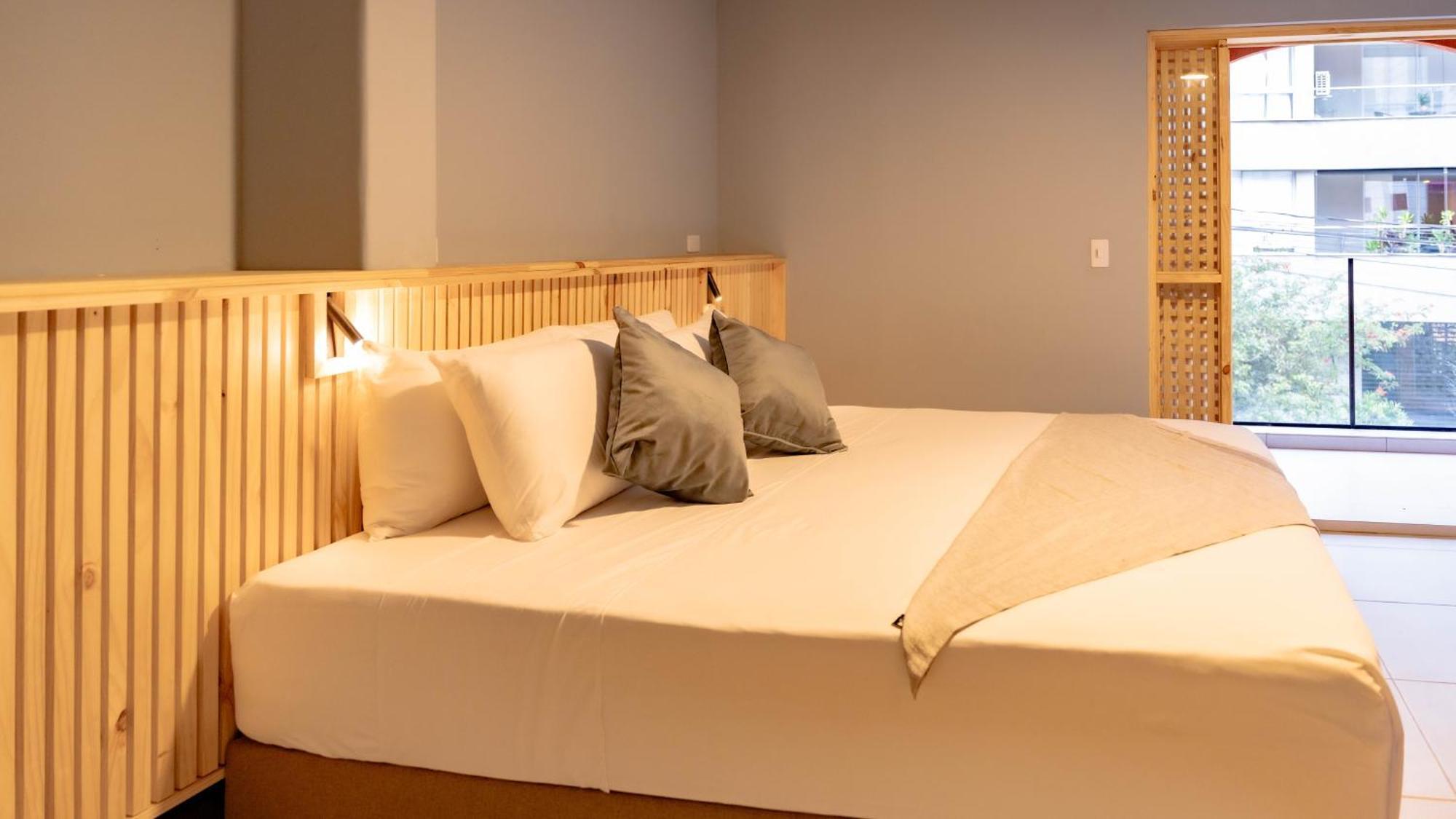 Leviu By Bernalo Hotels Medellin Exterior photo